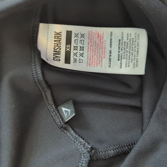 Gymshark Size X-Small Training Cropped Leggings - Picture 5 of 5